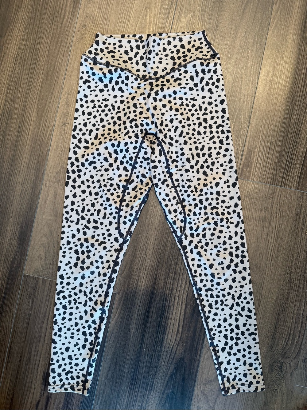 Snow leopard Leggings - High Waist Bottoms M